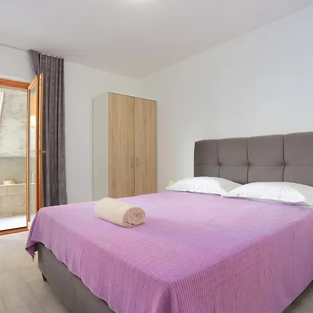 With Parking Space Mastrinka, Ciovo - 18954 Apartman Trogir