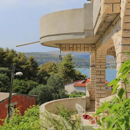 With Parking Space Mastrinka, Ciovo - 18954 *