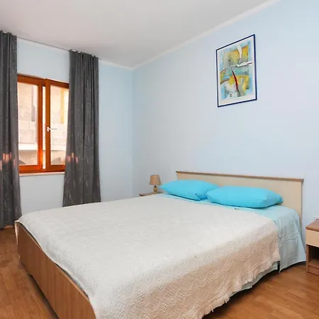 With Parking Space Mastrinka, Ciovo - 18954 Apartman *